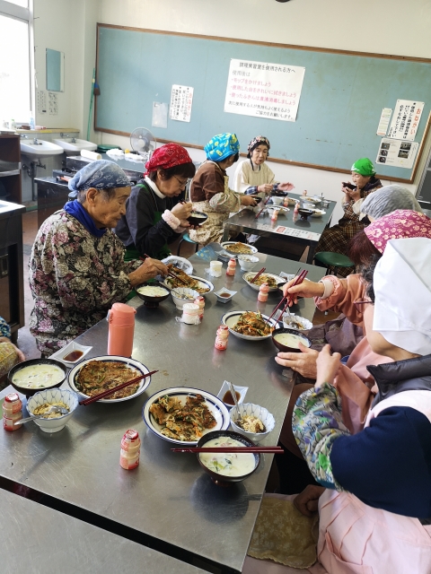 試食の様子